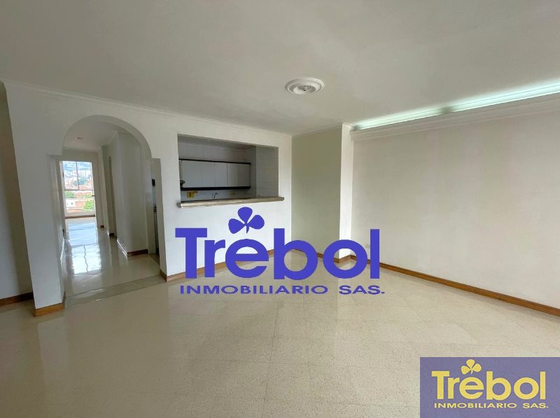Apartamento en Arriendo en Laureles