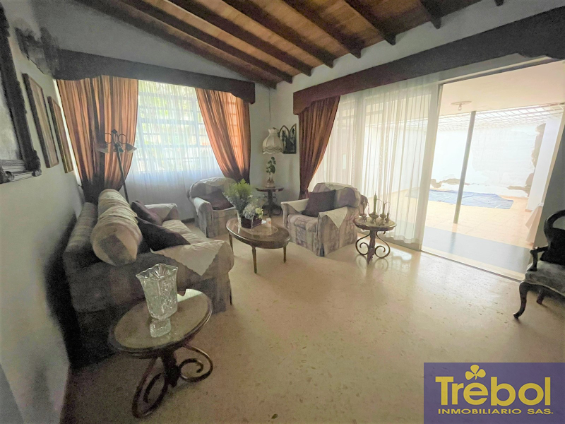 Casa en Arriendo en Laureles